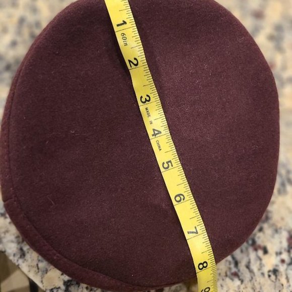 BRETON PLUM HAT COLOR CASHMERE AND VARNISHED VISOR main image 4